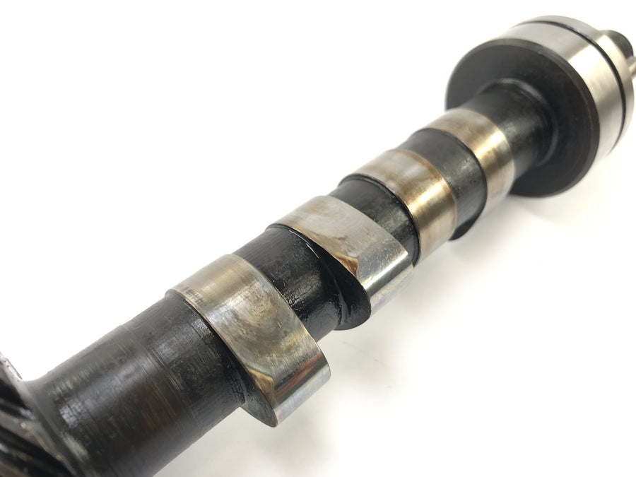 Moto Guzzi V7 Special [1971] - Camshaft with camshaft gear