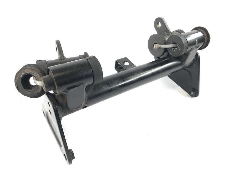 Kawasaki VN 1600 Mean Streak VNT60B [2005] - Engine mount set engine suspension