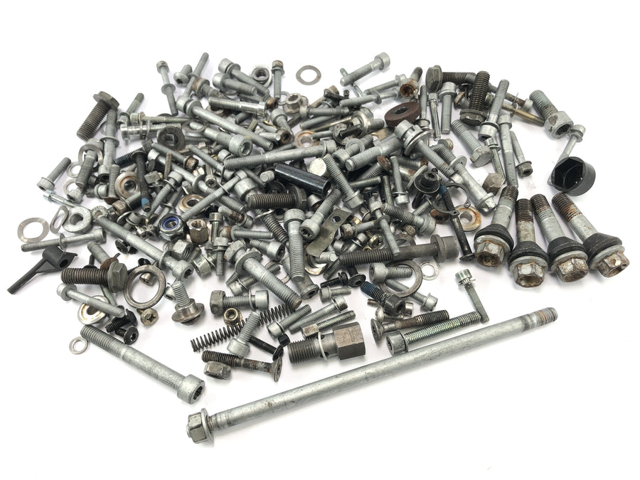 BMW R 1150 R R21 [2003] - residual parts and screws are bundle