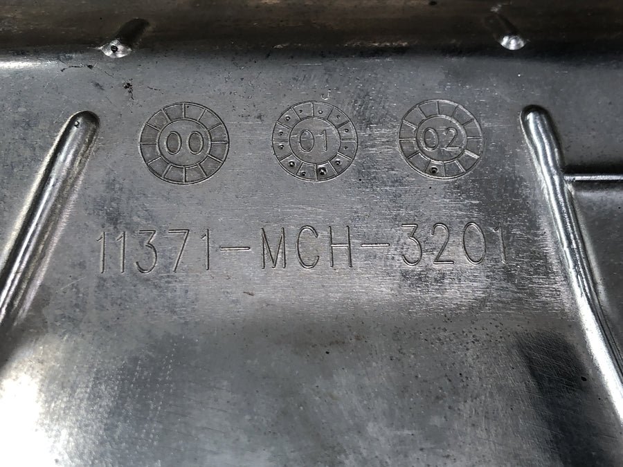 Honda VTX 1800 SC46 [2004] - engine cover left chrome