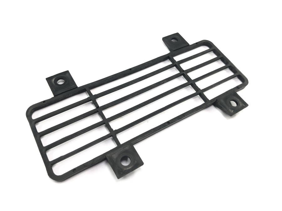 Triumph Daytona 900 T300D [1996] - Radiator grille oil cooler cover