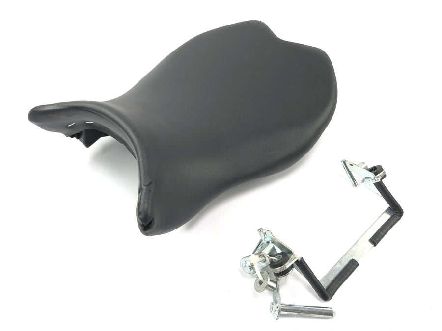 Kawasaki Ninja 125 BX125B [2024] - Seat driver seat cushion with holding bolt