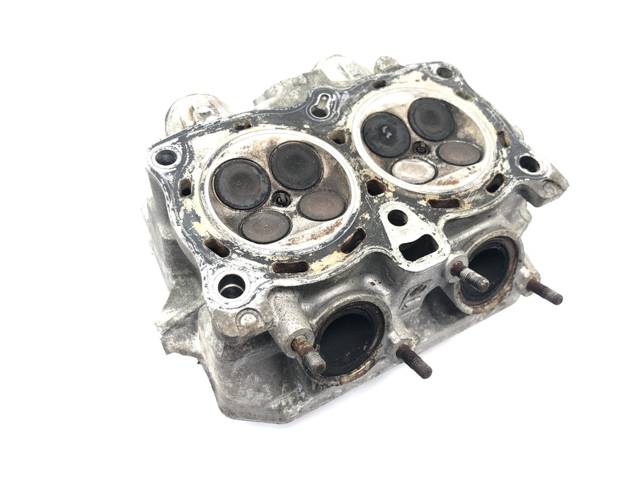 Honda ST 1100 SC26 Pan European [1990] - cylinder head valve train left