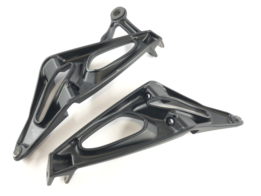 BMW K 1300 S K12S [2010] - Footrest brackets Pediatric brick bricks behind left right set