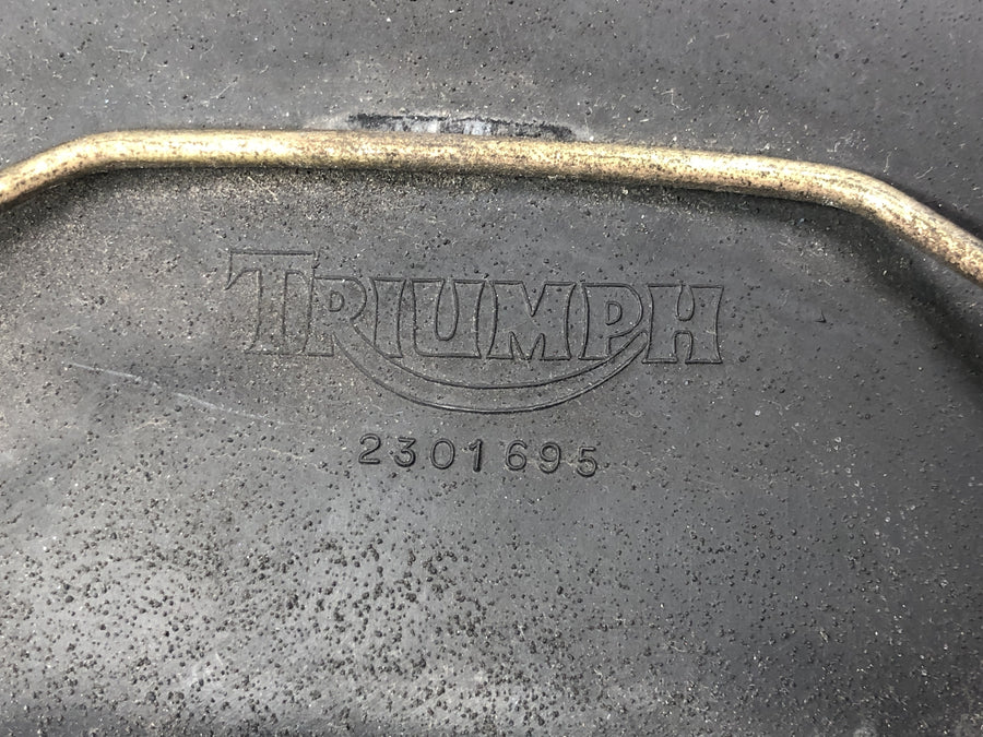 Triumph Tiger 955i 709EN [2003] - Driver's seat bench seat