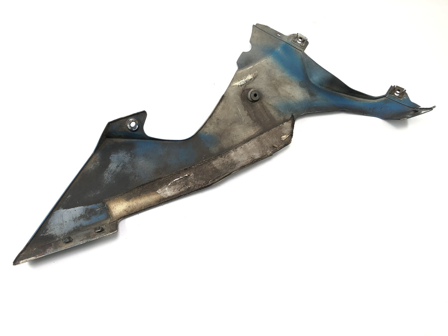 Yamaha YZF R1 RN09 [2003] - Covered side part on the left