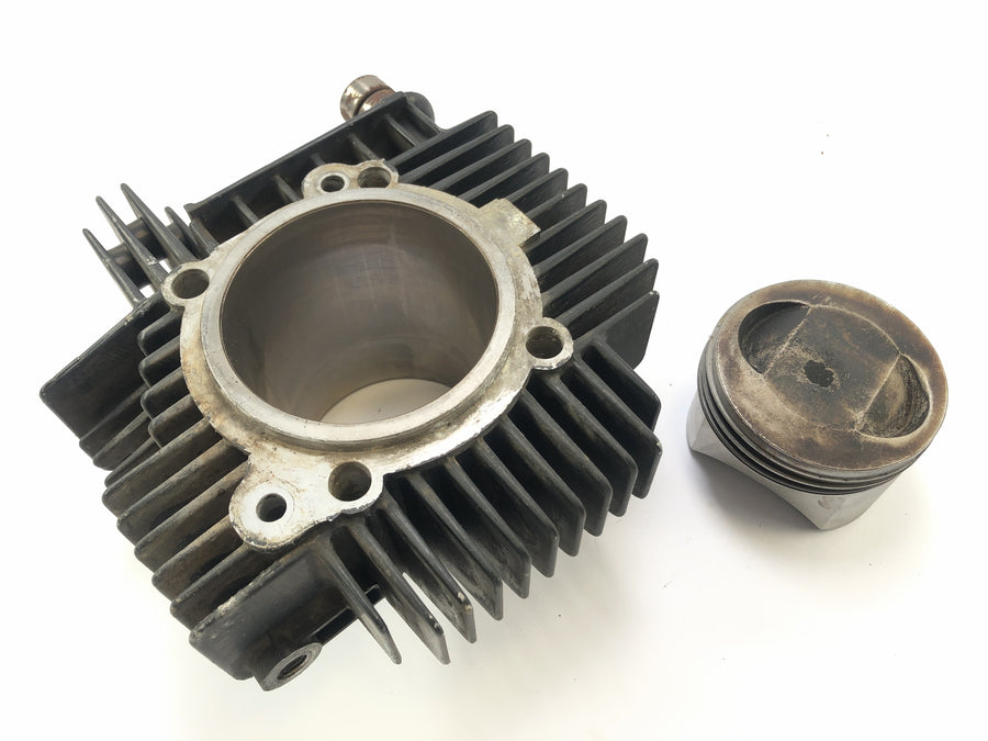 Cagiva elefant 650 [1984] - cylinder with pistons in front