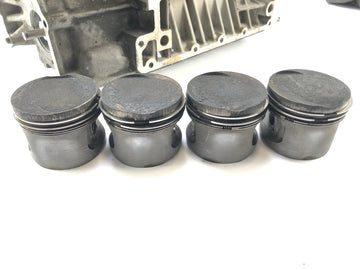 BMW K 100 RT [1988] - Engine housing cylinder with piston - 0