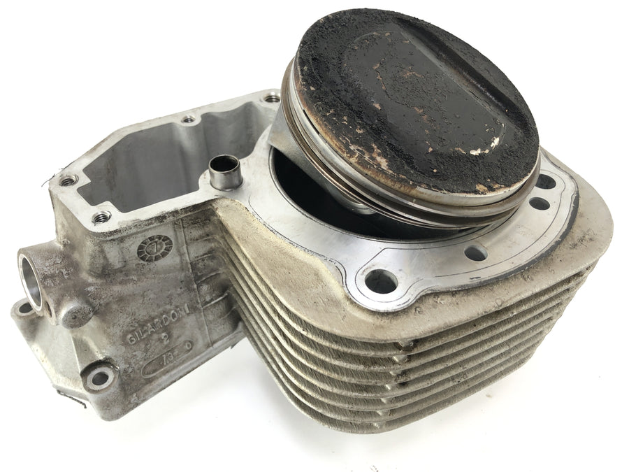 BMW R 1200 R [2007] - Cylinder with piston right