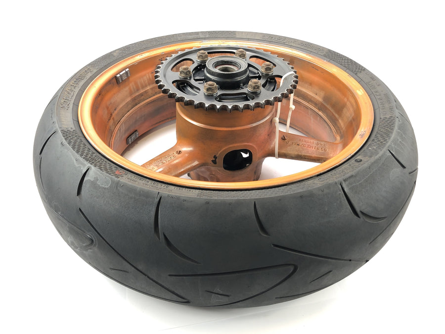 Yamaha YZF R1 RN09 [2003] - rear wheel rim wheel rim 6 x 17 rim bike behind