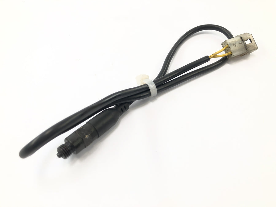 Aprilia RST 1000 Futura [2002] - brake light switch in the back