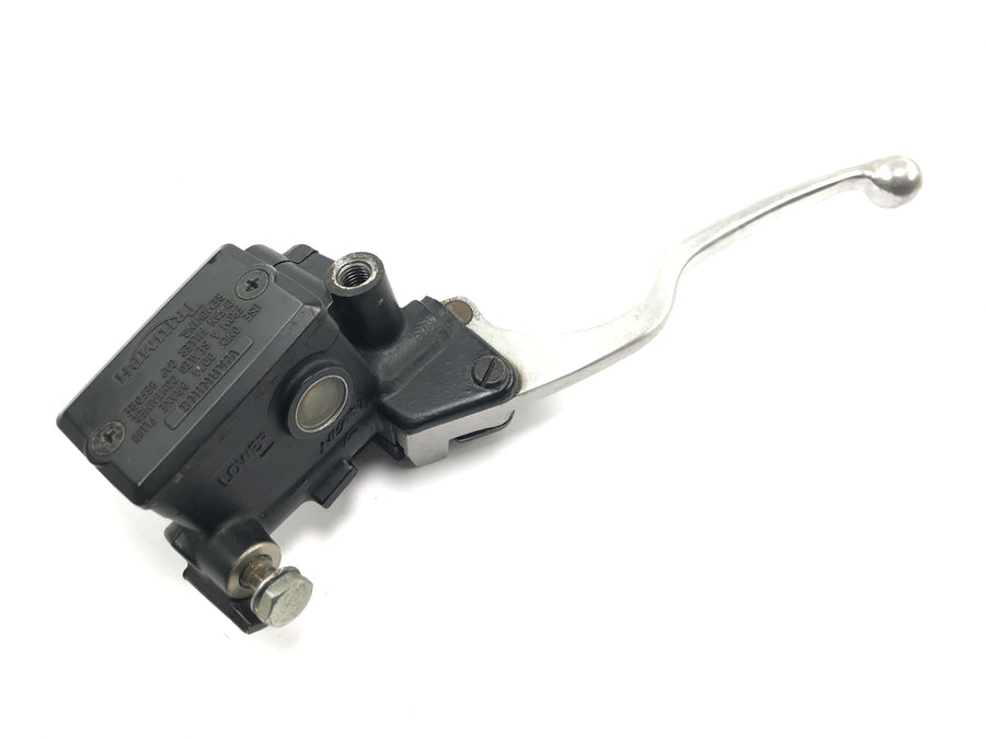 Triumph Adventurer 900 T309RT [1998] - Clutch pump handlebar fitting on the left