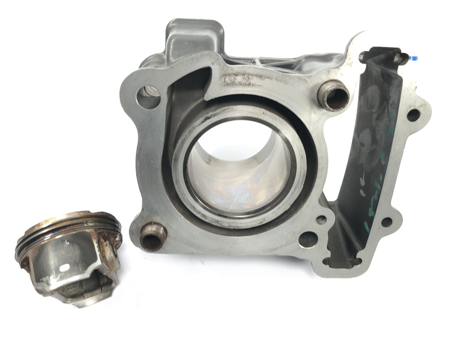 KTM RC 125 [2016] - Cylinder with piston cylinder unit engine cylinder