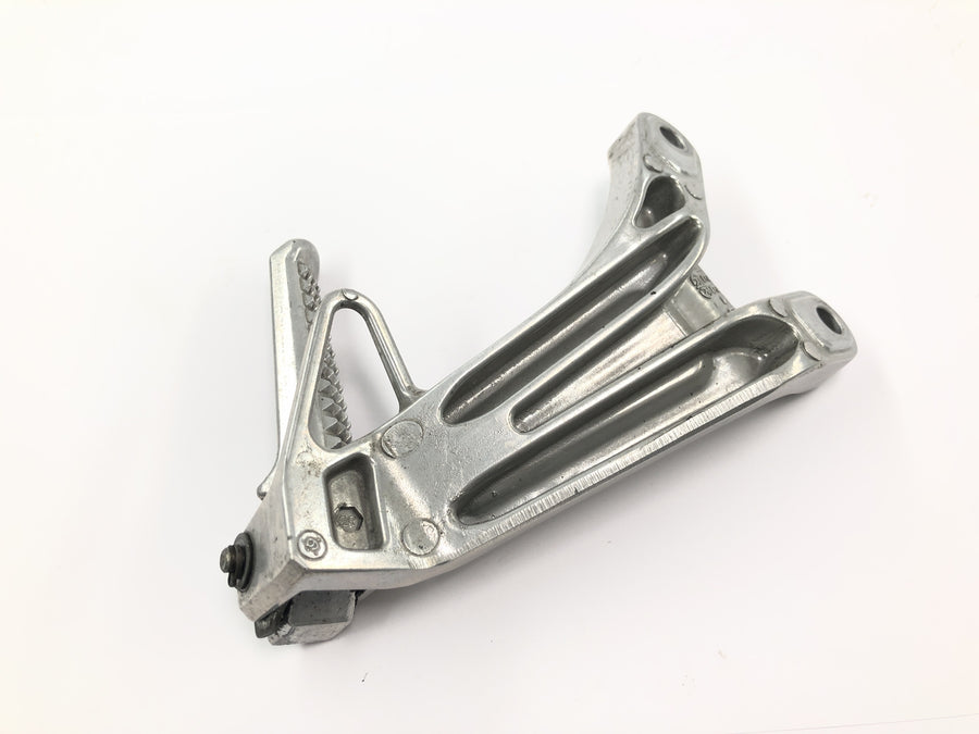 Honda CBR 600 RR PC37 [2004] - Soziusrastenanlage Soziusfußraste links