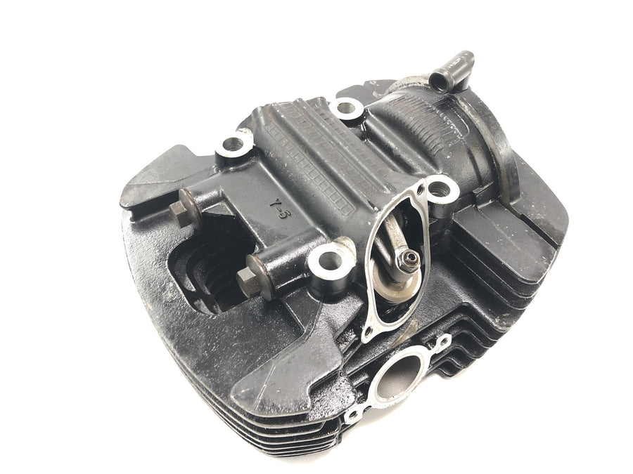Yamaha XVS 650 Drag Star VM03 [2001] - cylinder head at the rear