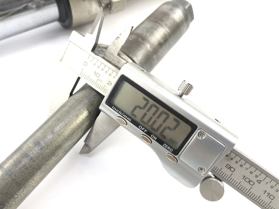 Suzuki GSX R 1100 GV73B [1990] - fork telegabel with axis
