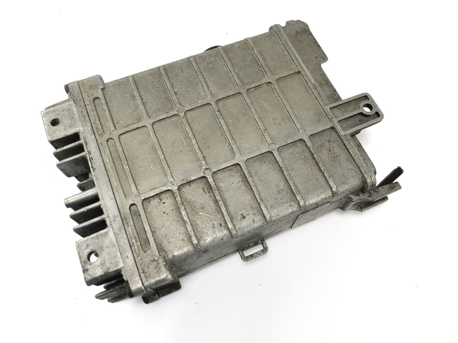 BMW K 1100 LT [1993] - Engine control unit ECU Motronic Bosch 0 261 200 270