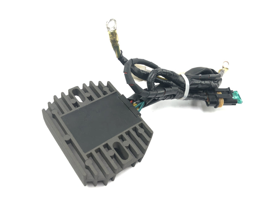 Triumph Tiger 955i 709EN [2003] - Regulator Rectifier Voltage Regulator Charge Controller