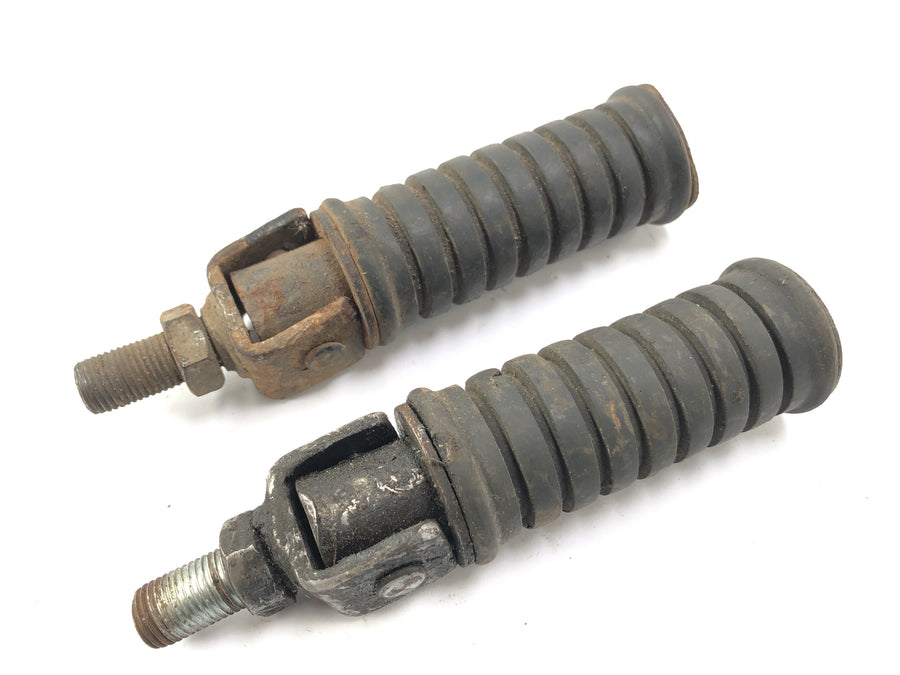Yamaha XT 500 1U6 [1981] - Footrests Passenger Footrests Pair