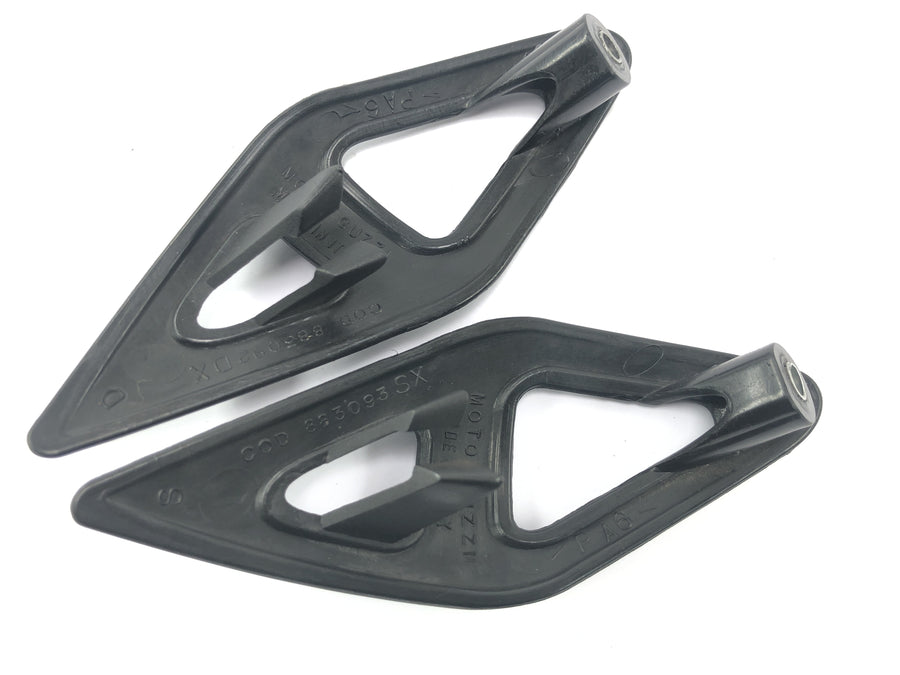 Moto Guzzi Stelvio 1200 8V [2016] - Injection system cover