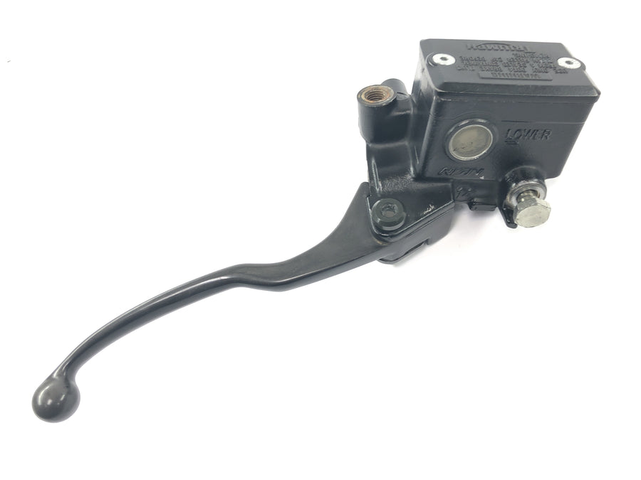 Triumph Tiger 900 T400 [1998] - Front brake pump, right handlebar fitting, brake lever