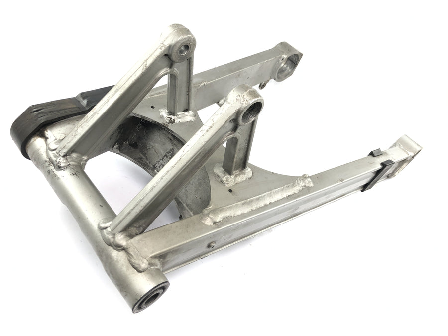 Kawasaki GPZ 1000 RX ZXT00A [1986] - Rear swing arm aluminum