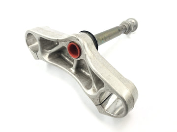 Triumph Daytona 955i T595N [2003] - fork bridge below - 0