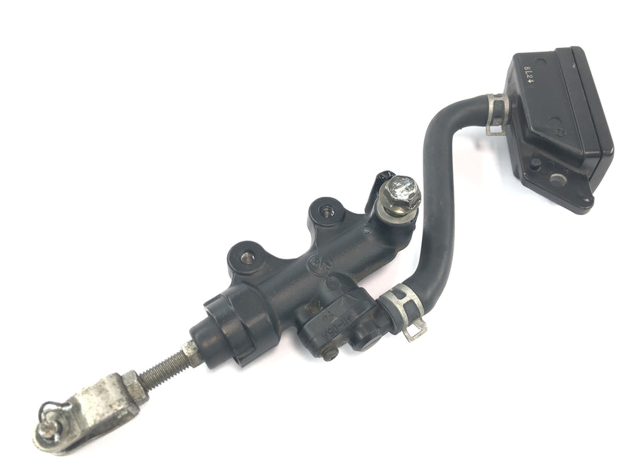 Suzuki Intruder VL 1500 AL [2000] - Rear brake pump master cylinder