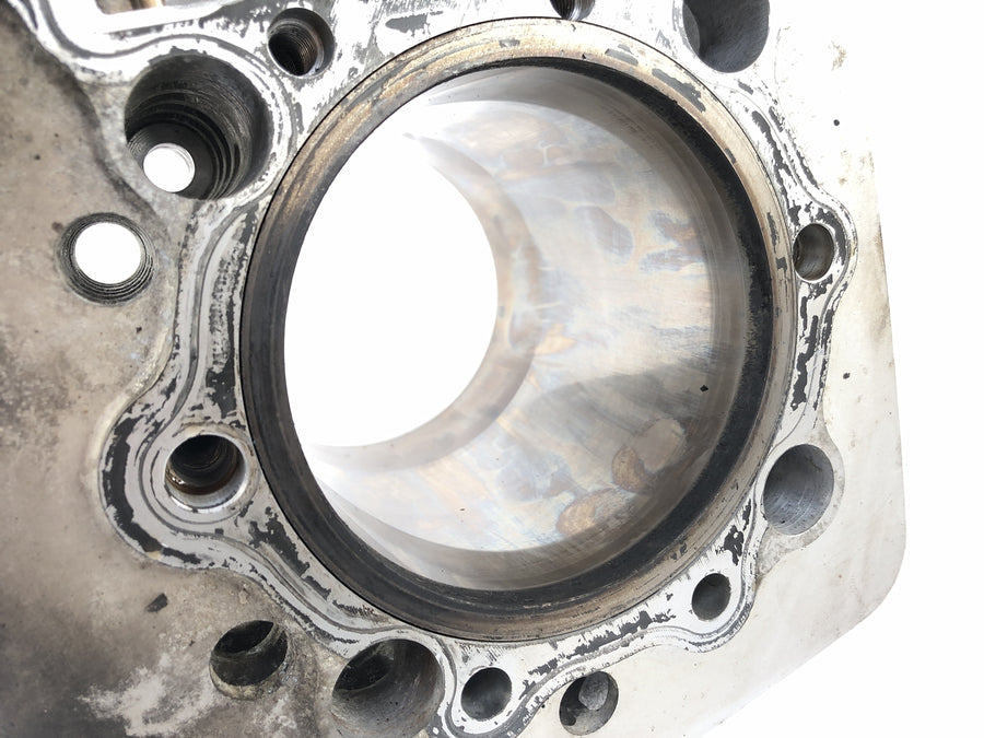 Honda NX 650 RD02 [1989] - cylinder with pistons