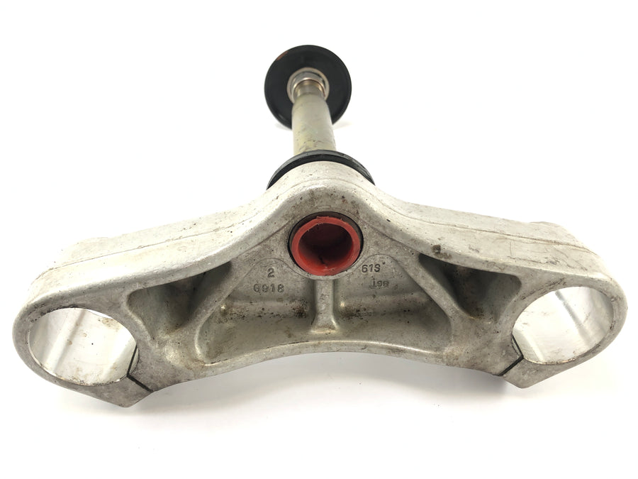 Triumph Daytona 955i T595 [1999] - Lower crankshaft bridge