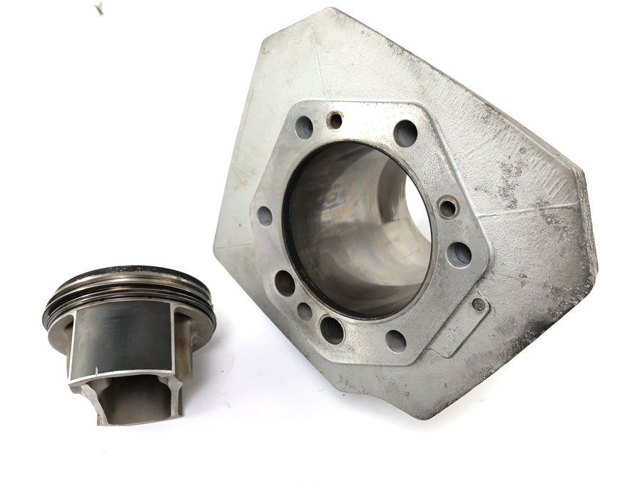 Moto Guzzi California 1100 EV KD [2002] - Cylinder with piston left