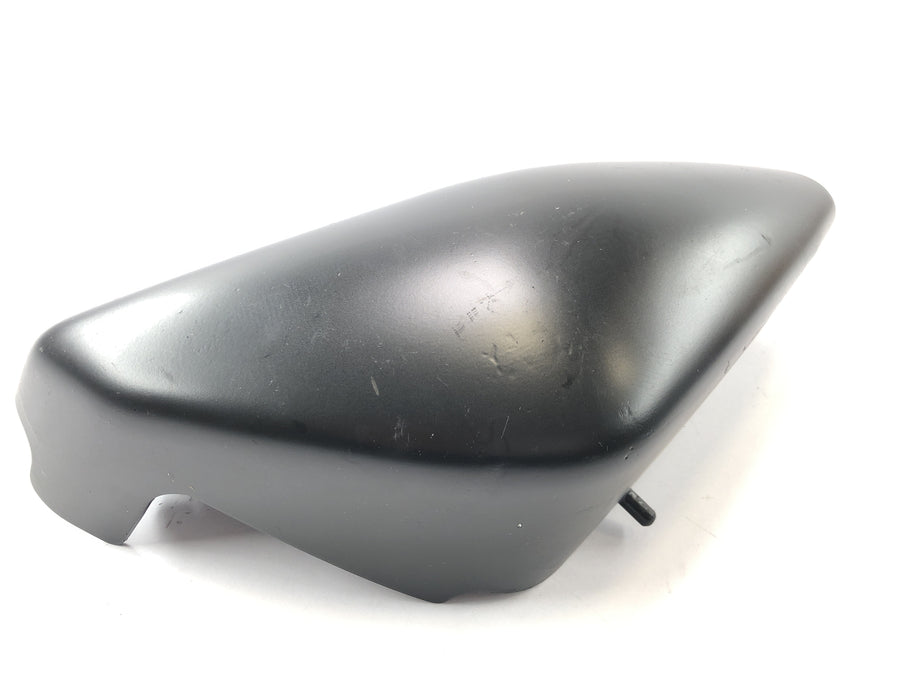 Suzuki VZ 1500 WVCU [2011] - Side cover cover side panel left Cover Side L