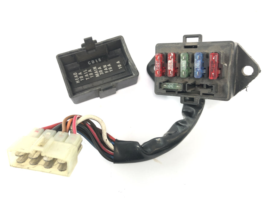 Triumph Daytona 900 T300 [1996] - Fuse box fuse box wiring harness