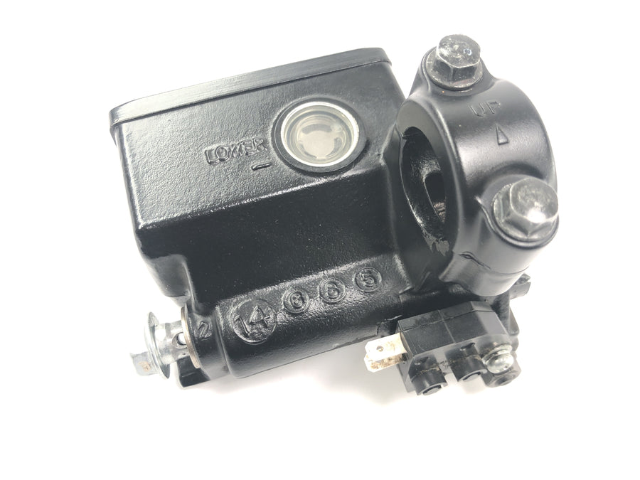 Suzuki GSF 1250 SA Bandit WVCH [2007] - Handbrake pump front brake master cylinder