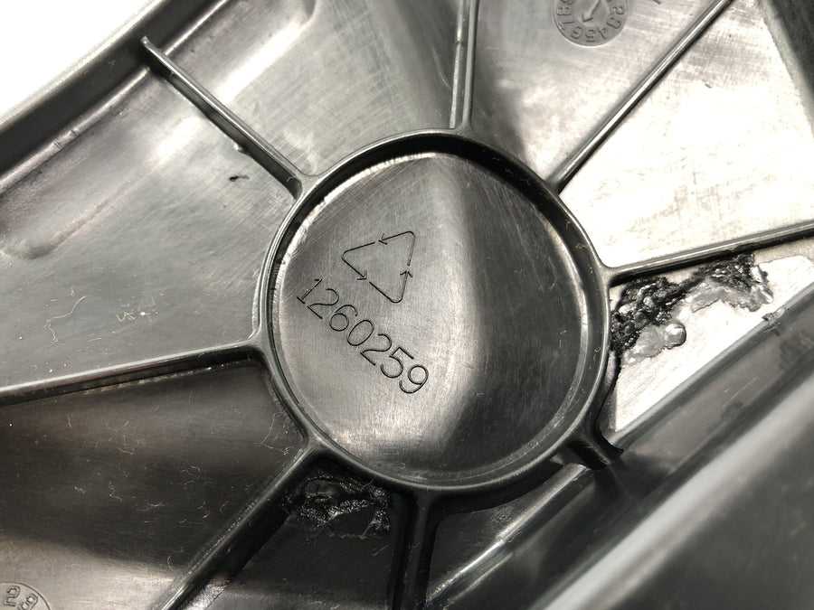 Triumph Street Triple R 675 D67LD [2010] - Spot cover Motor lid cover housing