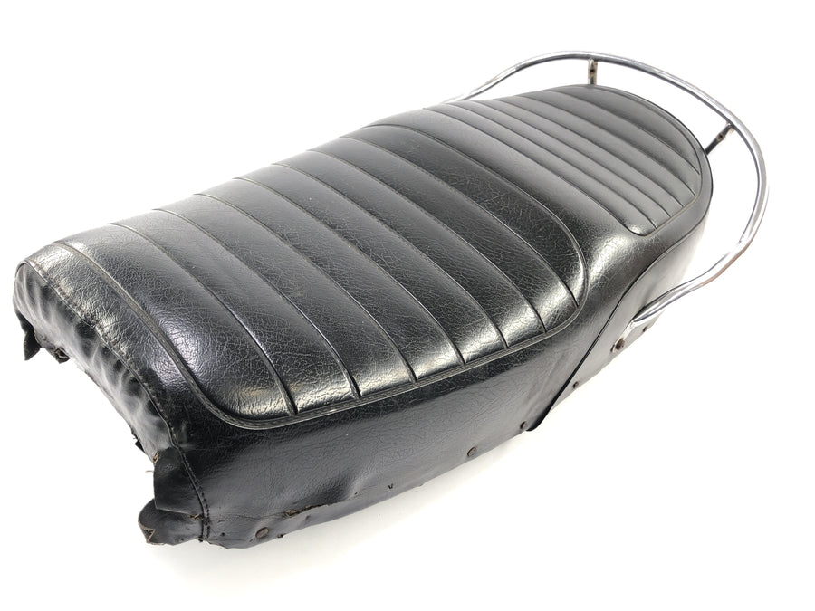 BMW R 60/5 [1973] - Seat bench with pillion grab handle