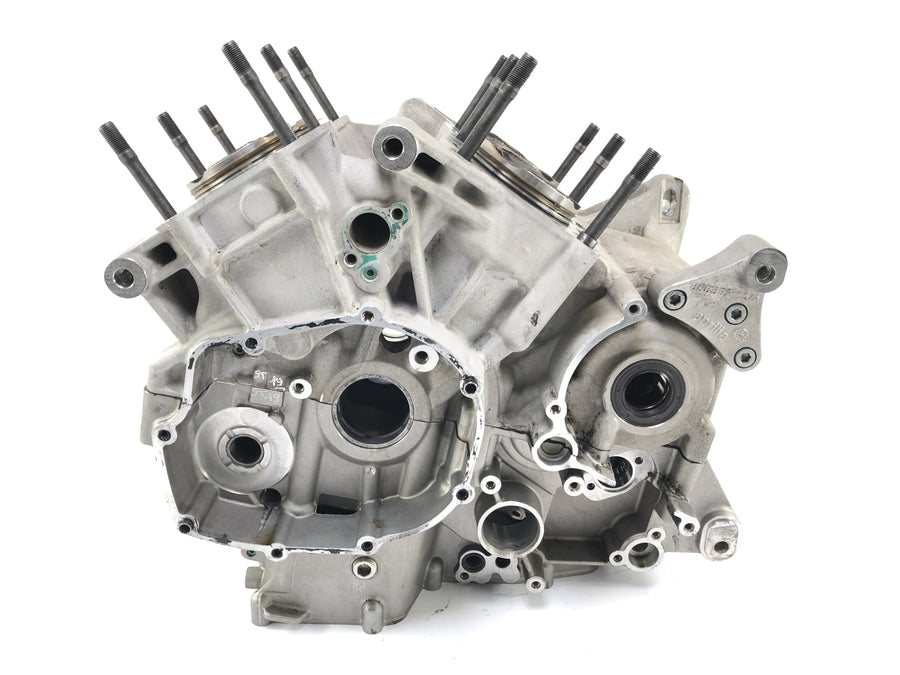 Aprilia RSV4 1000 [2010] - Engine housing empty housing with cylinder liners and pistons