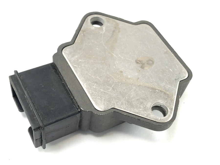 Honda NSR 125 JC22 [1998] - Tension regulator rectifier tension converter controller