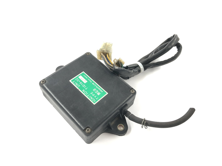 Honda Goldwing GL 1200 SC14 [1988] - Ignition box CDI control unit ignition unit Hitachi Ignition Unit TID14-32
