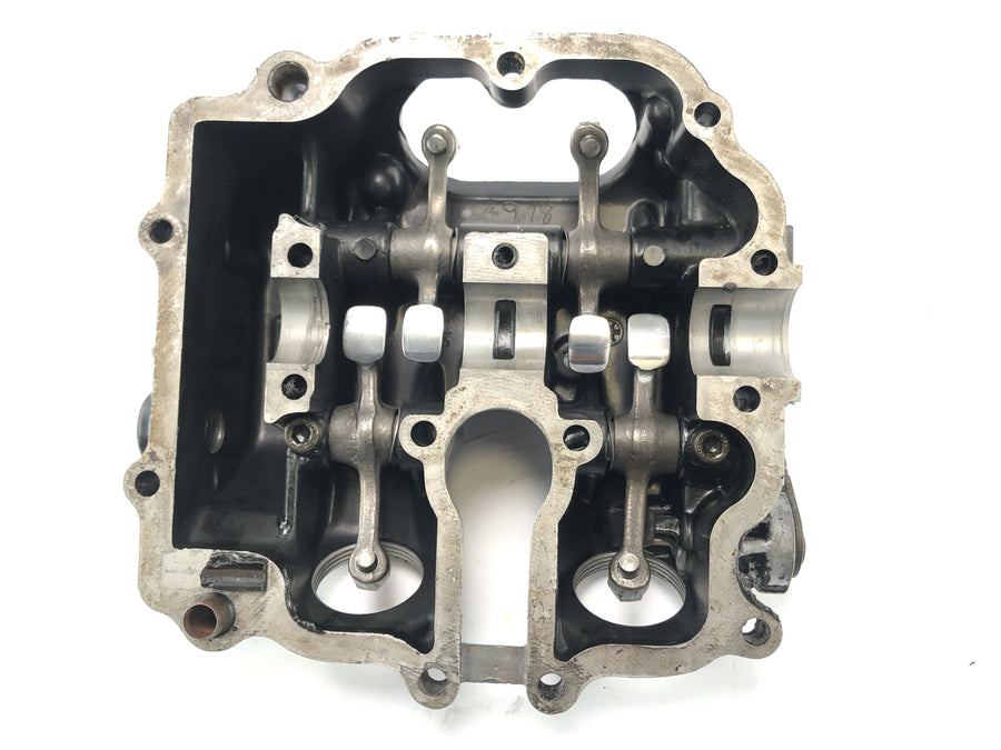 Yamaha XT 600 43F [1985] - cylinder head valve lid head head