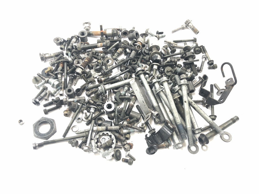 Yamaha YZF R1 RN04 [2001] - screw set fastening screws remaining parts