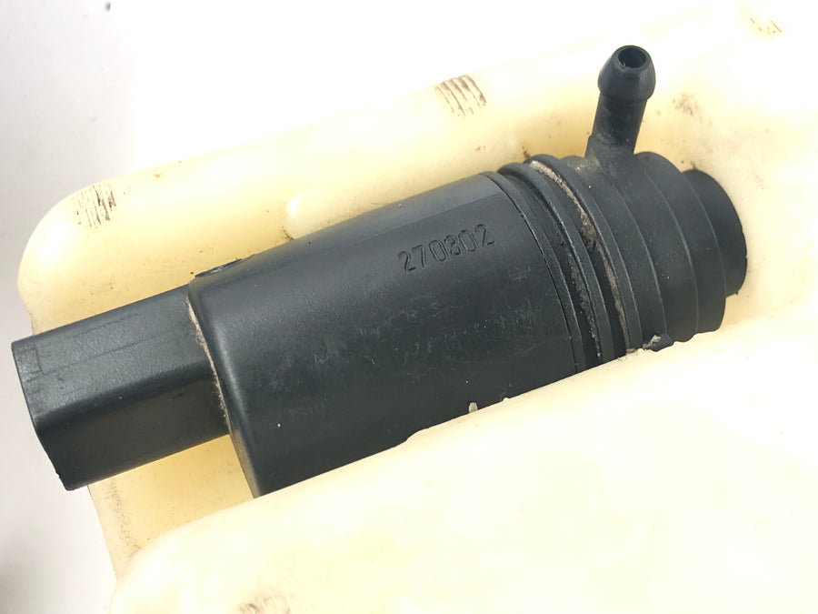 BMW C1 125 [2002] - washer fluid reservoir washer fluid reservoir
