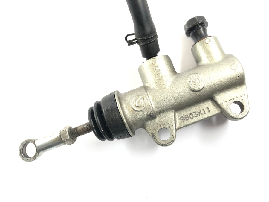 Ducati 1098 S H7 [2009] - brake pump behind