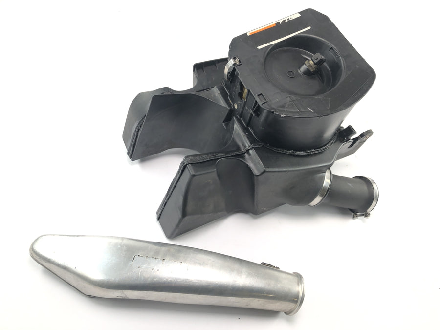 BMW R 1100 GS 259 [1995] - Air filter box Air filter box Air filter housing