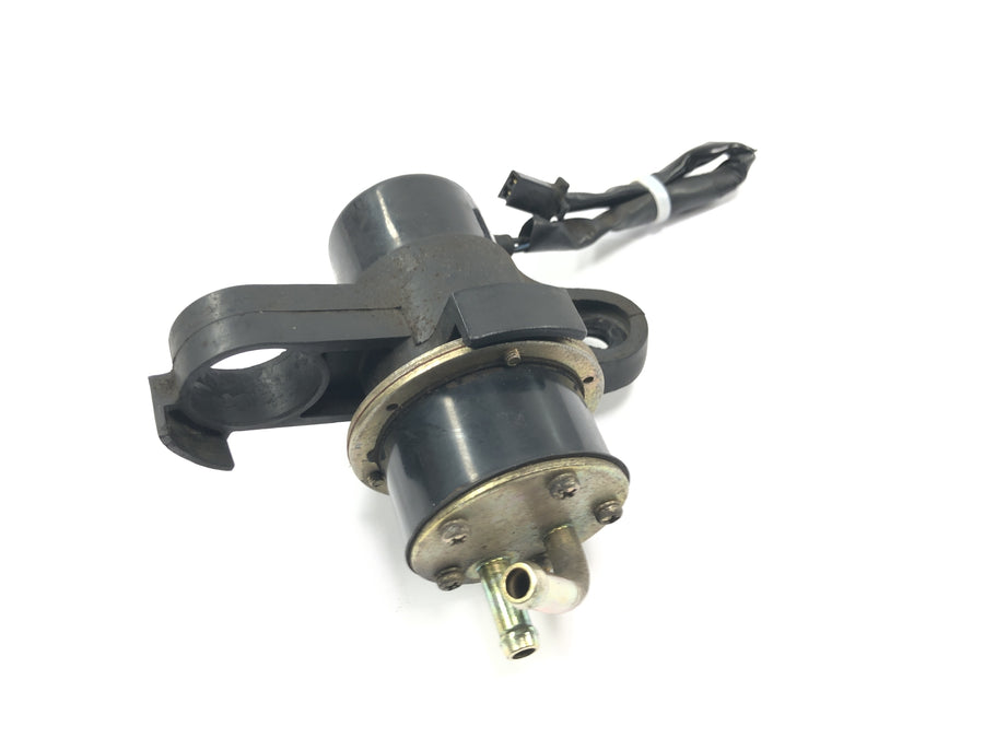 Yamaha YZF R1 RN04 [2001] - Fuel pump