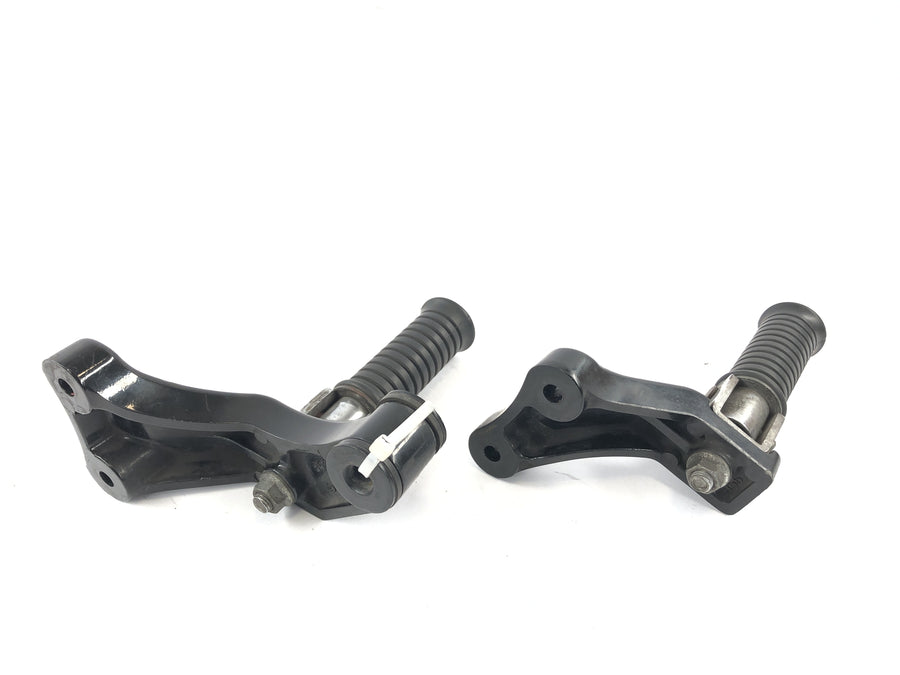 Kawasaki VN 1600 Mean Streak VNT60B [2005] - Passenger footrest set