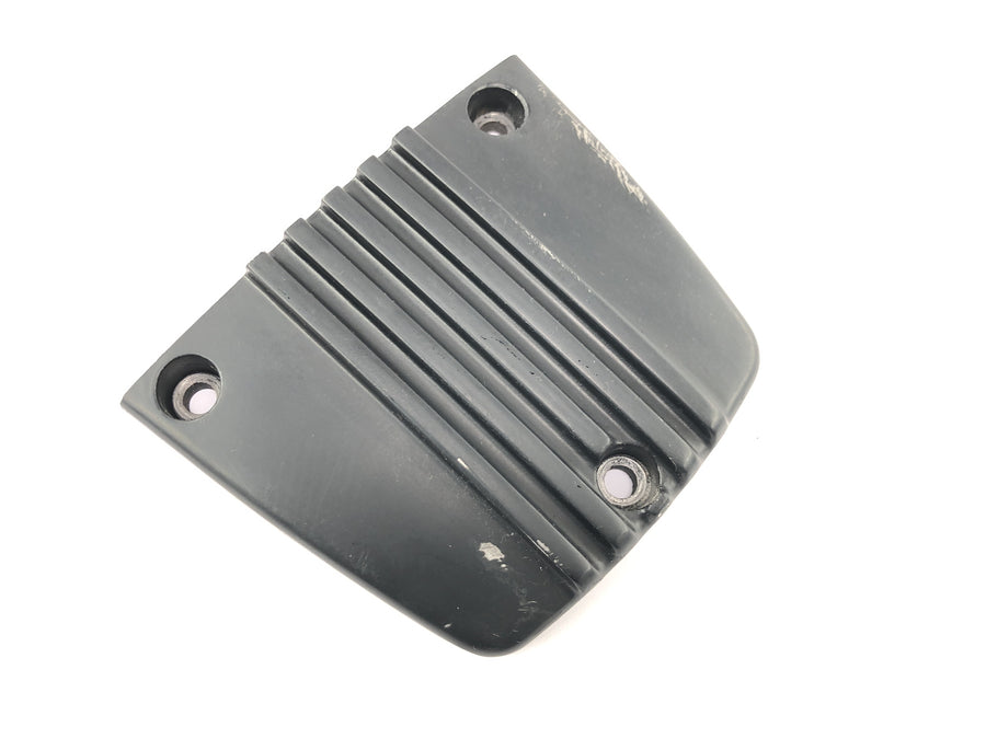 Suzuki RG 250 Gamma GJ21D [1987] - engine cover left