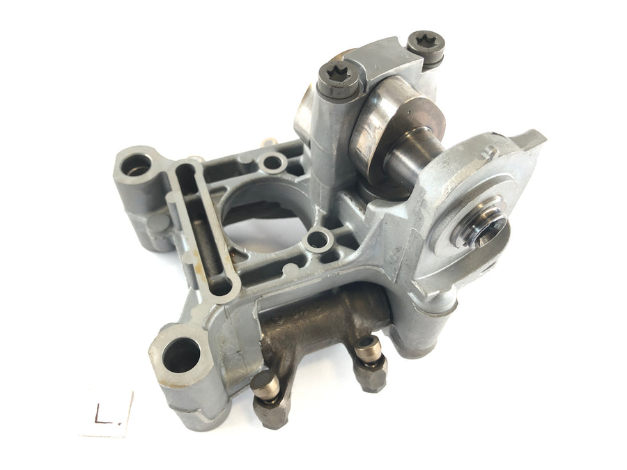 BMW R 1150 R R21 [2002] - Camshaft bracket with camshaft left