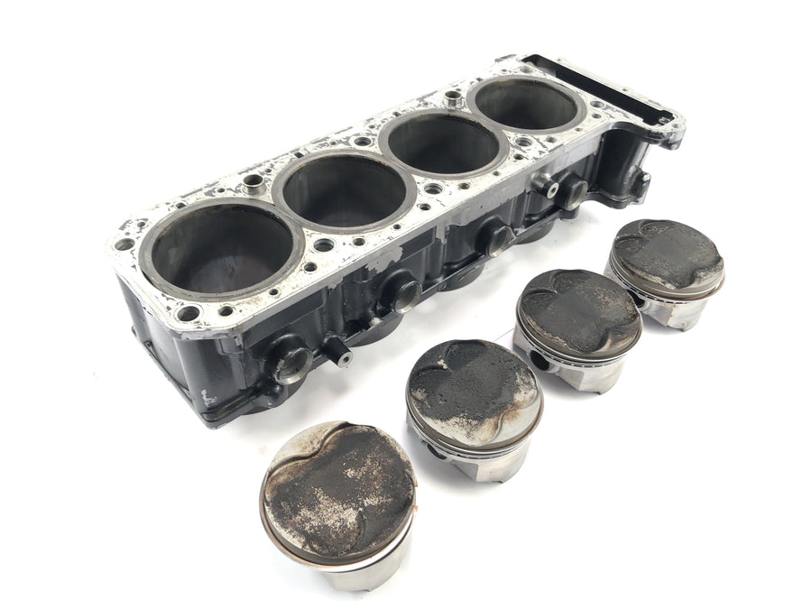 Kawasaki GPZ 1100 ZXT10E [1997] - cylinder kit piston kit cylinder bank piston