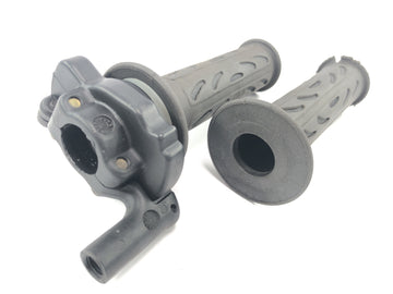 Ducati Monster S4R M4 [2004] - throttle grip twist grip rubber handlebar grips right
